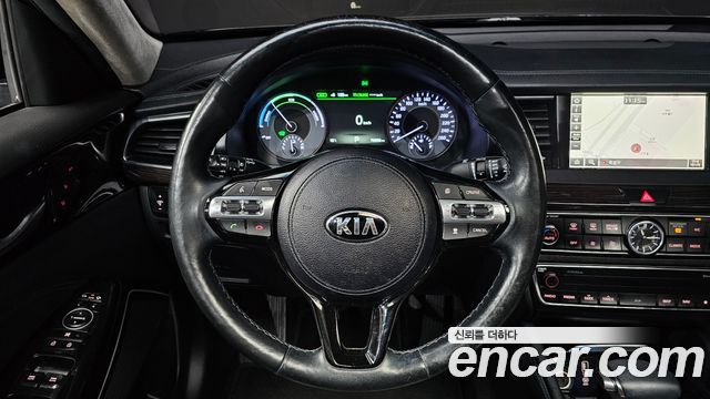 Kia K7 2017 — photo 20