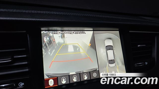 Kia K7 2017 — photo 21