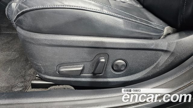 Kia K7 2017 — photo 32