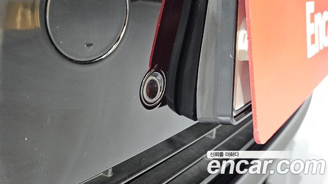 Kia K7 2017 — photo 33