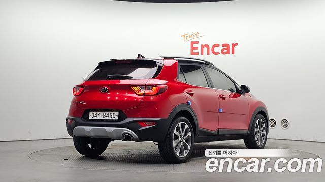 Kia Stonic 2019 — photo 2