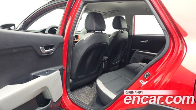 Kia Stonic 2019 — photo 16