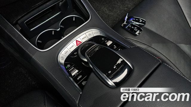 Mercedes-Benz S-Class 2018 — photo 22