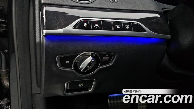 Mercedes-Benz S-Class 2018 — photo 26