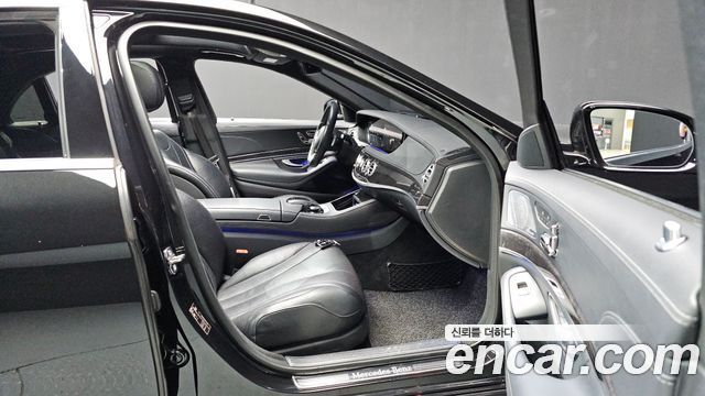 Mercedes-Benz S-Class 2018 — photo 16