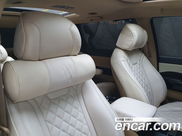 Kia Canival 2017 — photo 7