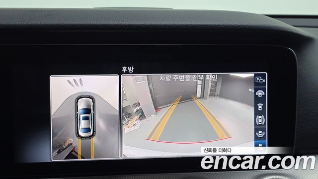 Mercedes-Benz E-Class 2019 — photo 17