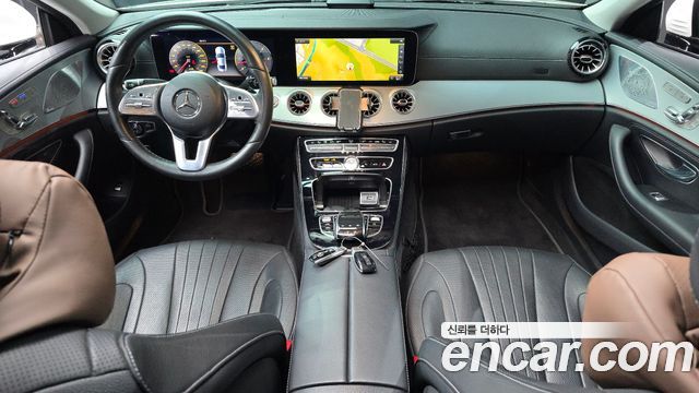 Mercedes-Benz CLS-Class 2019 — photo 10