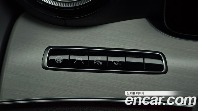 Mercedes-Benz CLS-Class 2019 — photo 28