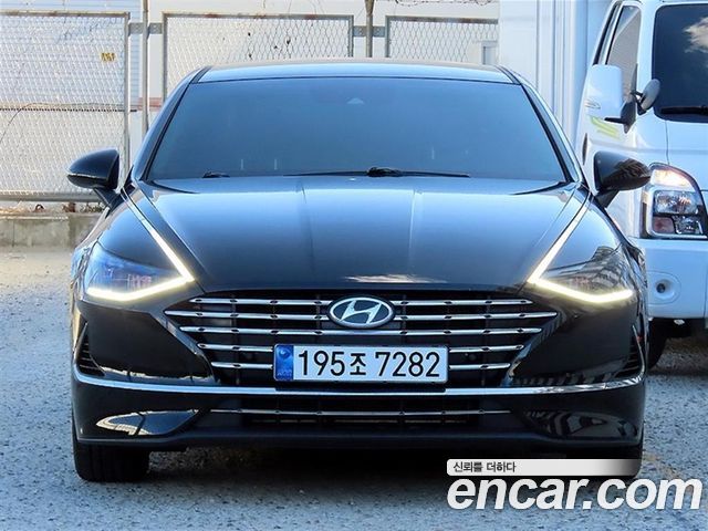 Hyundai Sonata 2023 — photo 3