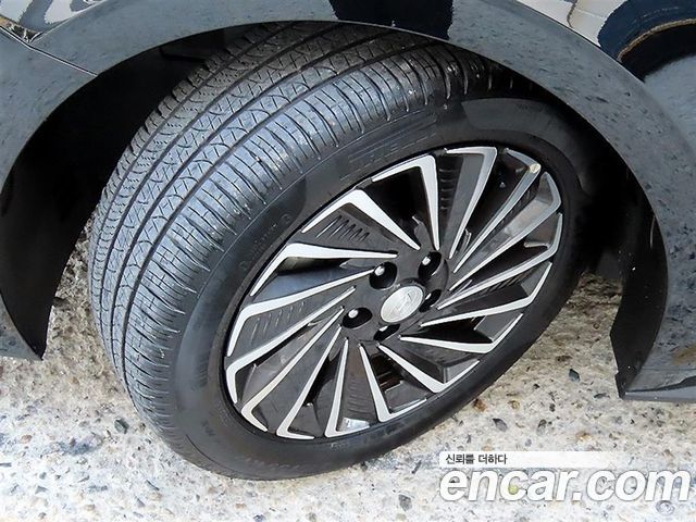Hyundai Sonata 2023 — photo 5