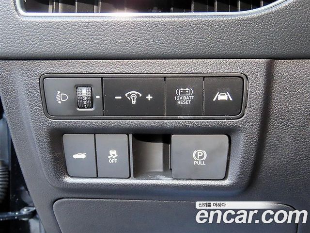 Hyundai Sonata 2023 — photo 13