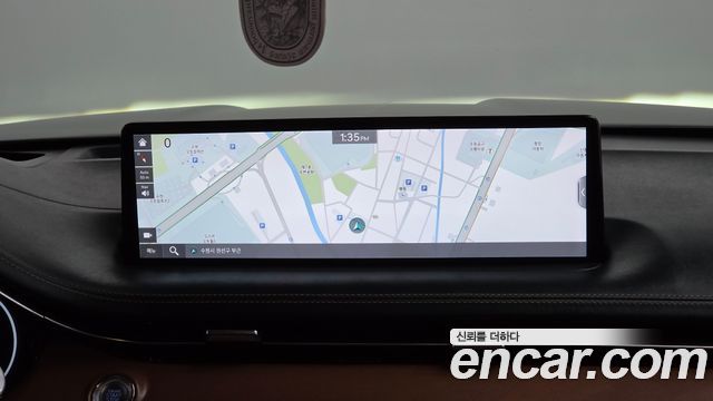 Genesis GV70 2021 — photo 19