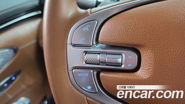 Genesis GV70 2021 — photo 22