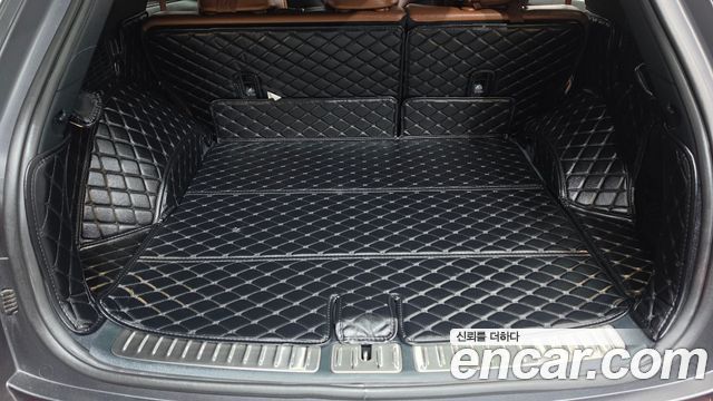 Genesis GV70 2021 — photo 26