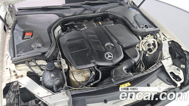 Mercedes-Benz E-Class 2018 — photo 6
