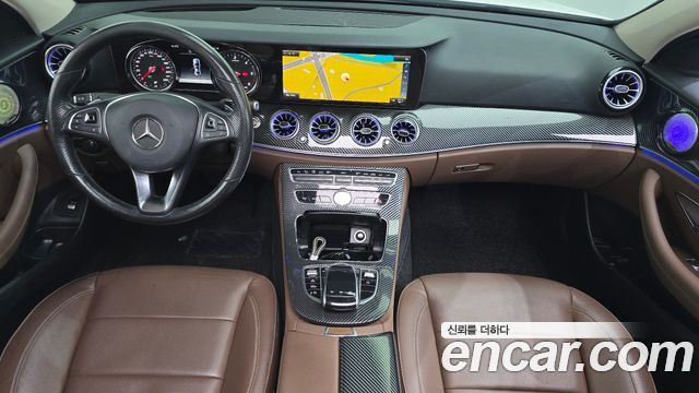 Mercedes-Benz E-Class 2018 — photo 7