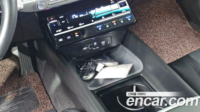 Hyundai Grandeur 2023 — photo 12