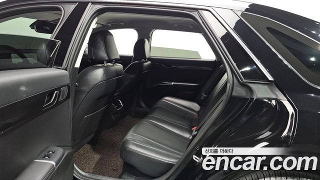 Hyundai Grandeur 2023 — photo 17