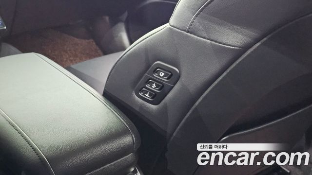 Hyundai Grandeur 2023 — photo 22