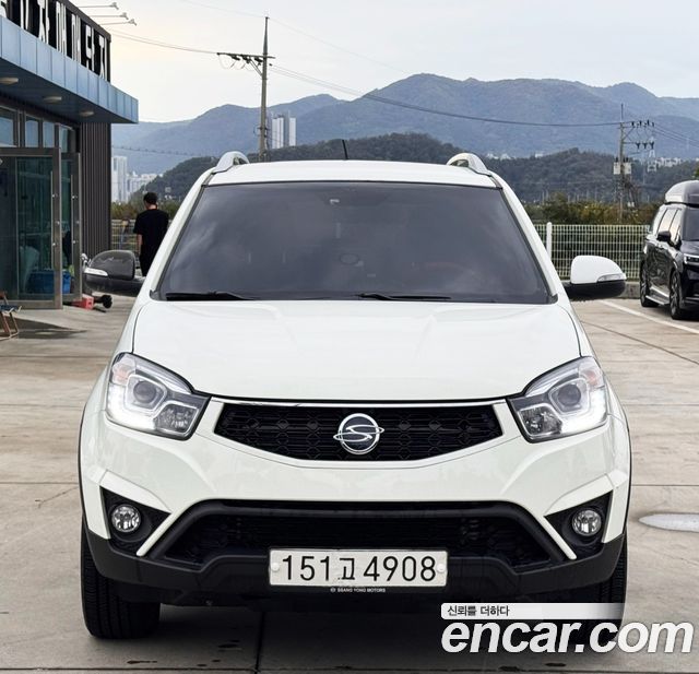 KG Mobility KORANDO 2016 — photo 2