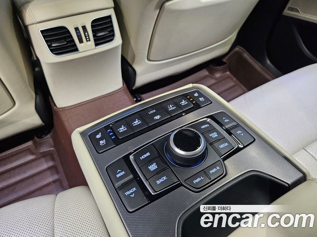 Hyundai Genesis 2015 — photo 13