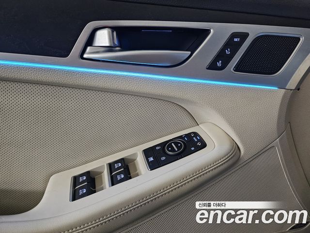 Hyundai Genesis 2015 — photo 14