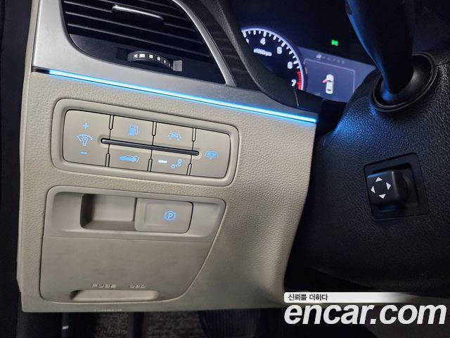 Hyundai Genesis 2015 — photo 15