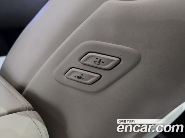 Hyundai Genesis 2015 — photo 16