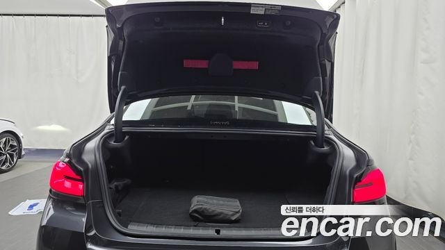 BMW 5-Series 2023 — photo 23