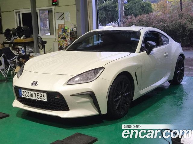 Toyota 86 2024 — photo 1