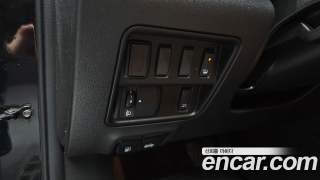 Renault Korea QM6 2022 — photo 28