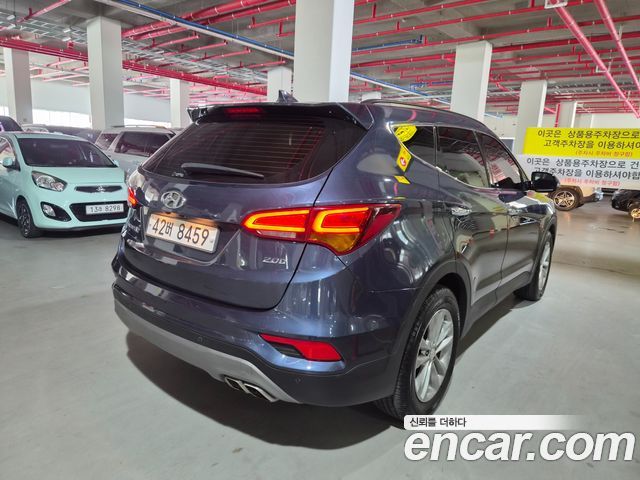 Hyundai Santafe 2018 — photo 2
