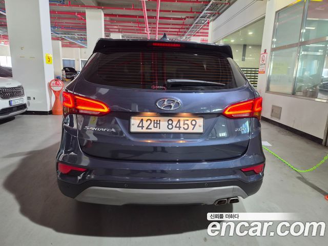 Hyundai Santafe 2018 — photo 4