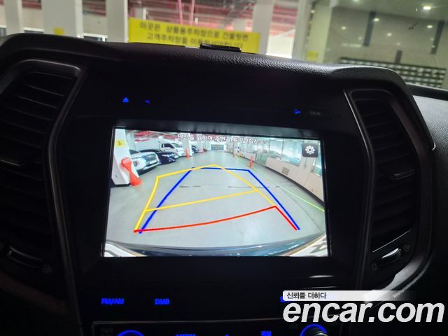 Hyundai Santafe 2018 — photo 19