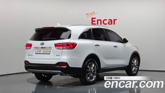Kia Sorento 2016 — photo 2