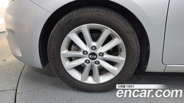 Kia K3 2017 — photo 5