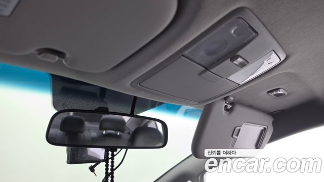Kia K3 2017 — photo 23