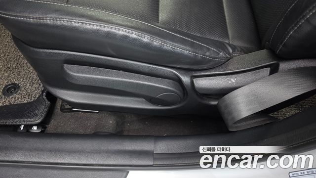 Kia K3 2017 — photo 30