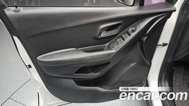 Chevrolet Korea Trax 2015 — photo 14