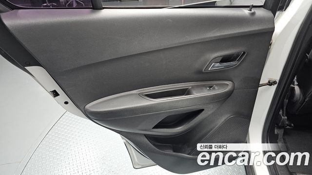 Chevrolet Korea Trax 2015 — photo 15