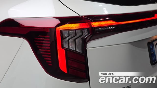 Kia Seltos 2025 — photo 9