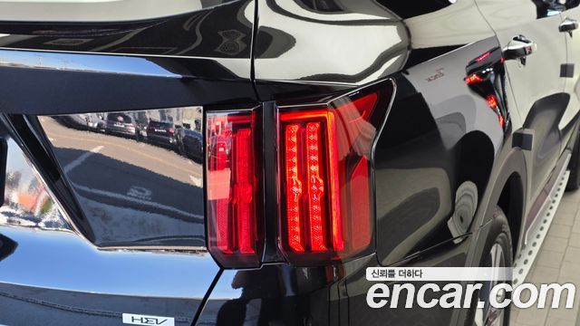 Kia Sorento 2023 — photo 9