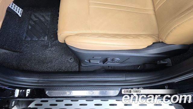 Kia Sorento 2023 — photo 31