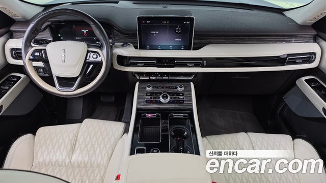 Lincoln Aviator 2020 — photo 10