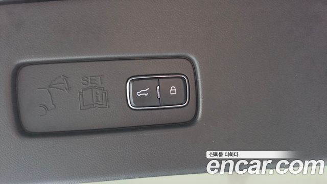 Lincoln Aviator 2020 — photo 21