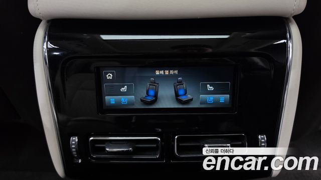Lincoln Aviator 2020 — photo 25