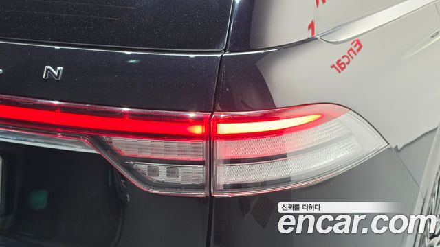 Lincoln Aviator 2020 — photo 9