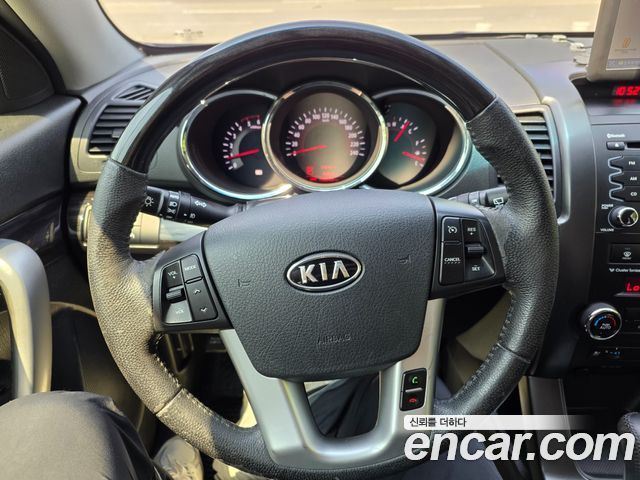 Kia Sorento 2010 — photo 13