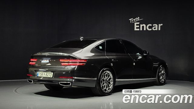 Genesis G80 2022 — photo 2